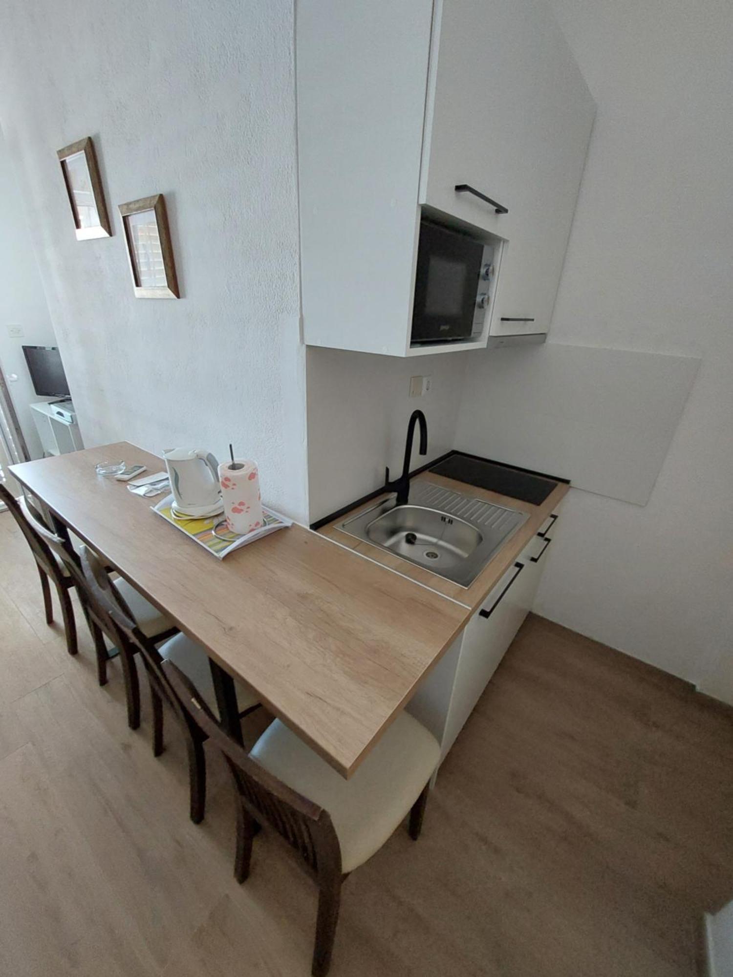 Villa Grozdic Makarska Kamer foto